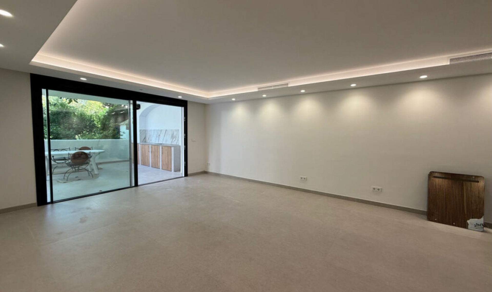 Resale - Apartment -
San Pedro de Alcántara