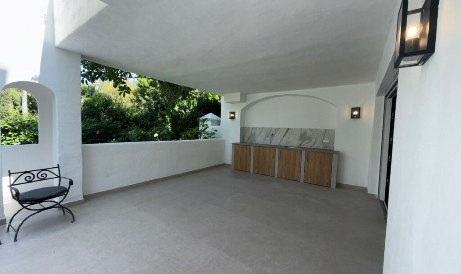 Resale - Apartment -
San Pedro de Alcántara
