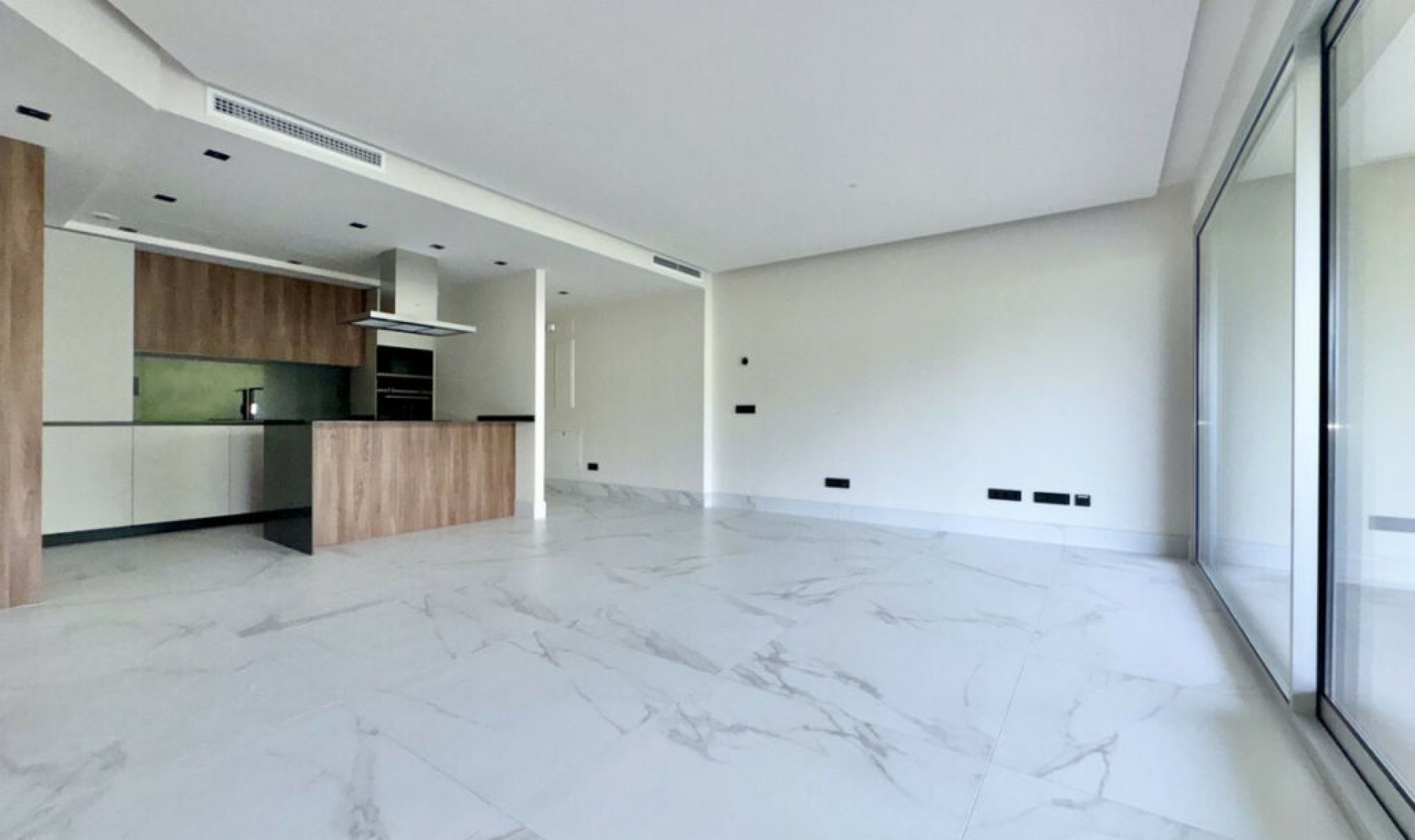 Resale - Apartment -
San Pedro de Alcántara