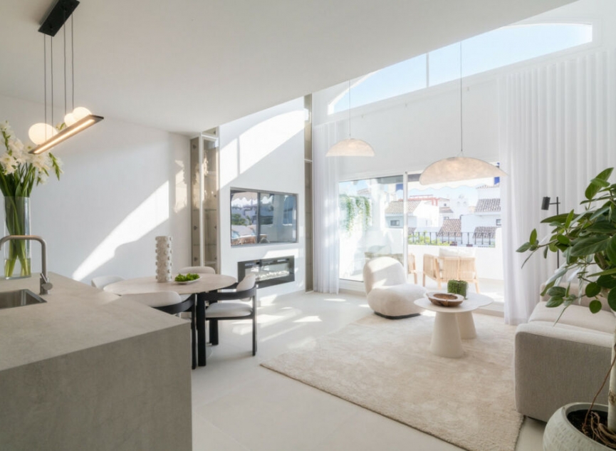 Resale - Apartment -
San Pedro de Alcántara