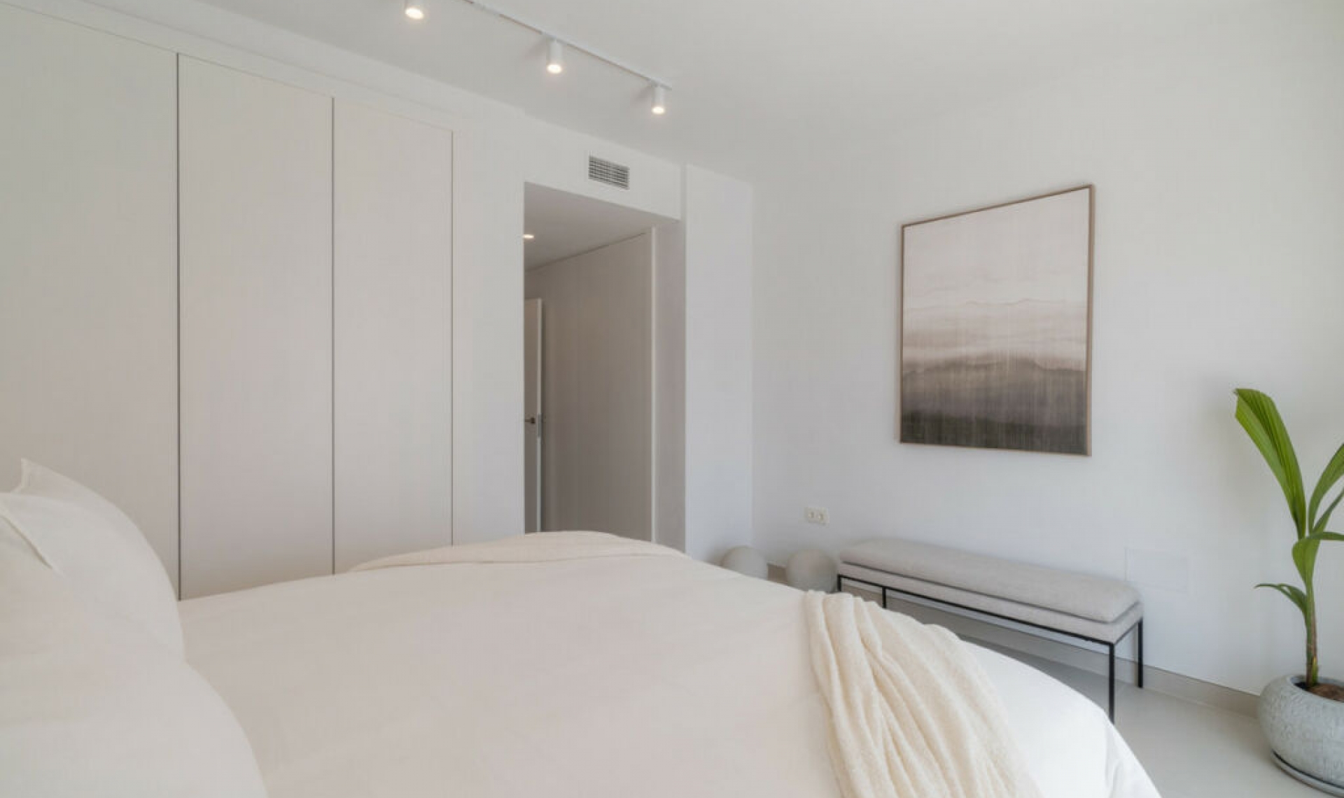 Resale - Apartment -
San Pedro de Alcántara