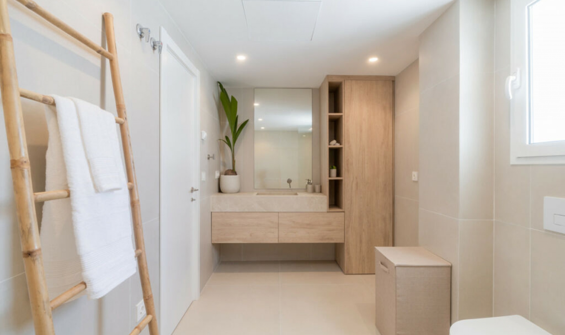 Resale - Apartment -
San Pedro de Alcántara