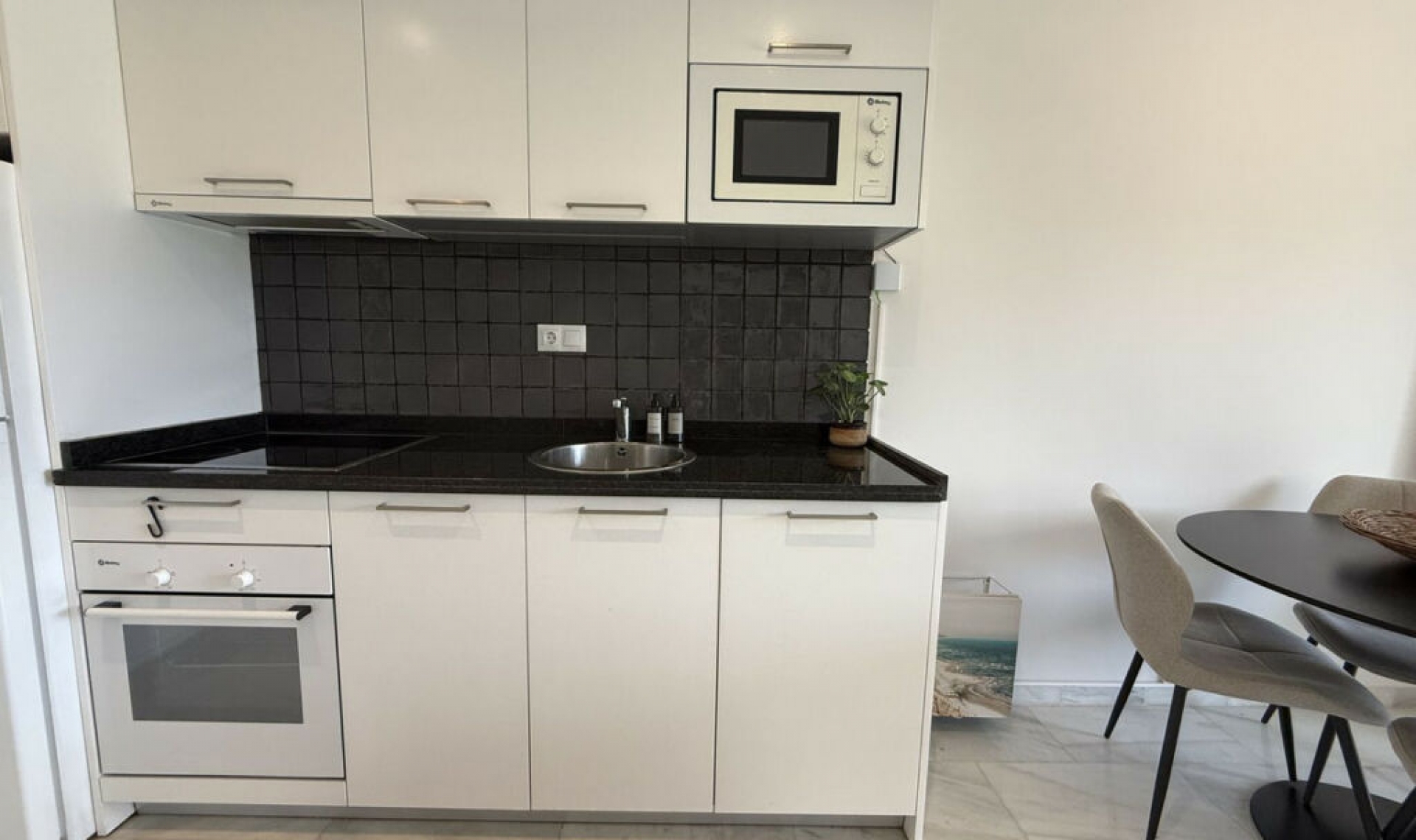 Resale - Apartment -
San Pedro de Alcántara