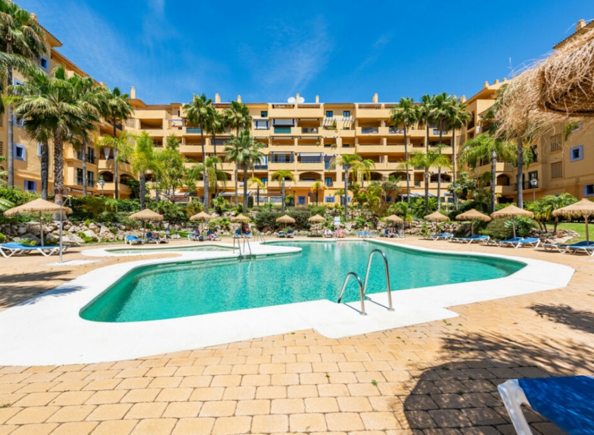 Resale - Apartment -
San Pedro de Alcántara