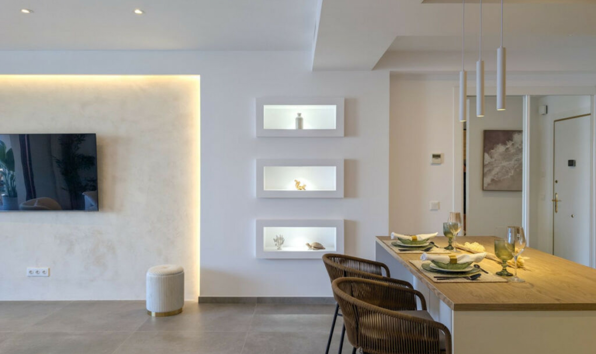Resale - Apartment -
San Pedro de Alcántara