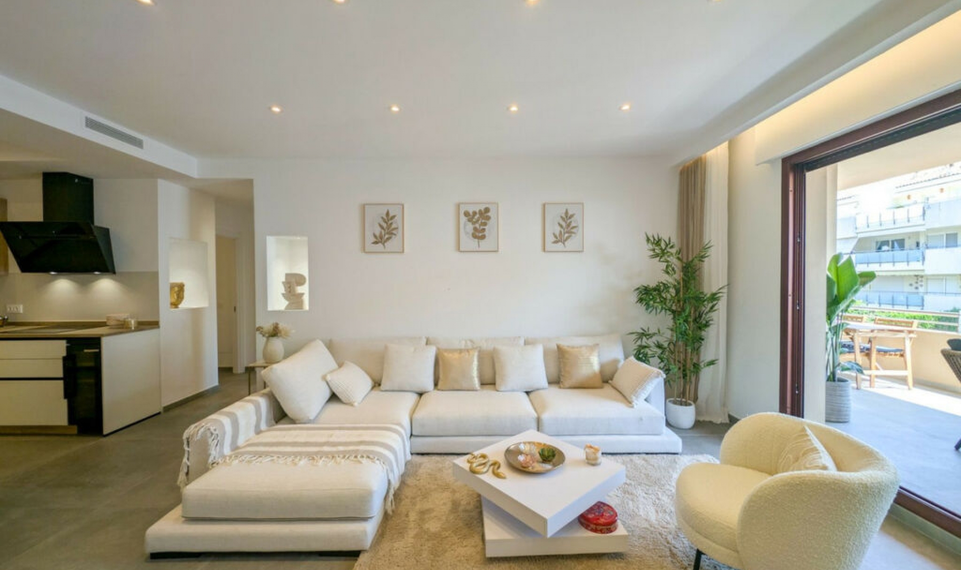 Resale - Apartment -
San Pedro de Alcántara
