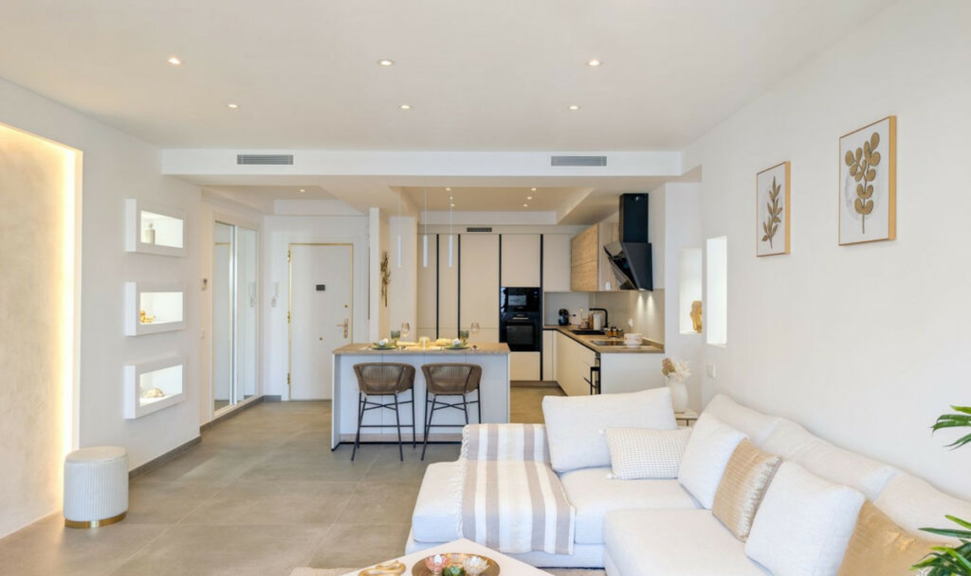 Resale - Apartment -
San Pedro de Alcántara