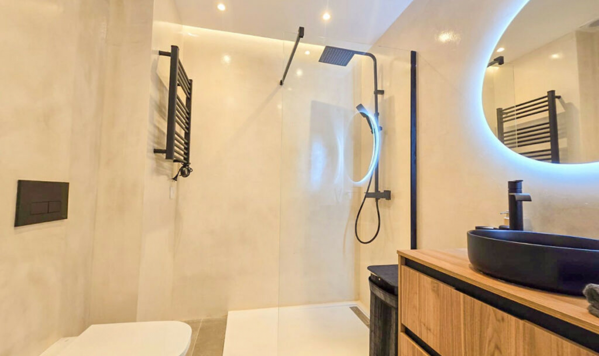Resale - Apartment -
San Pedro de Alcántara