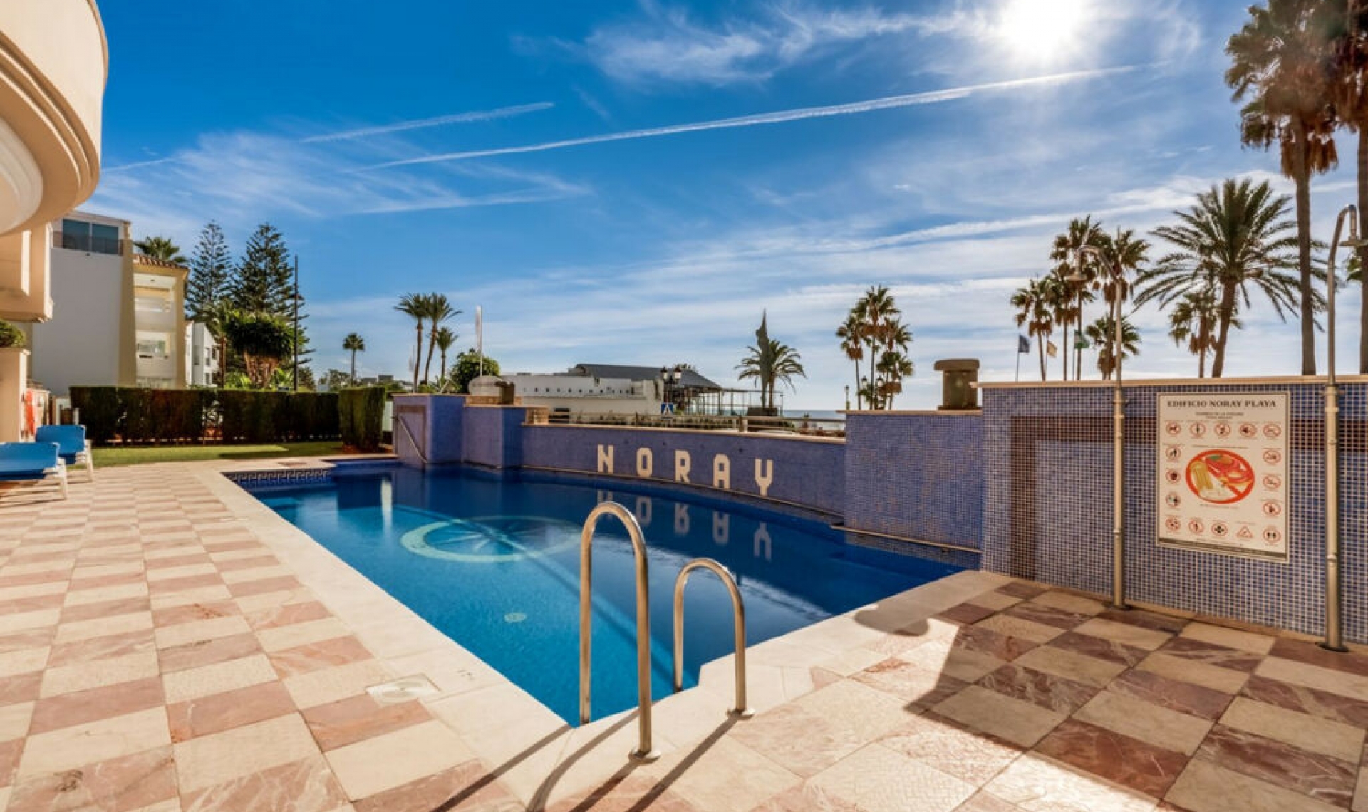 Resale - Apartment -
San Pedro de Alcántara