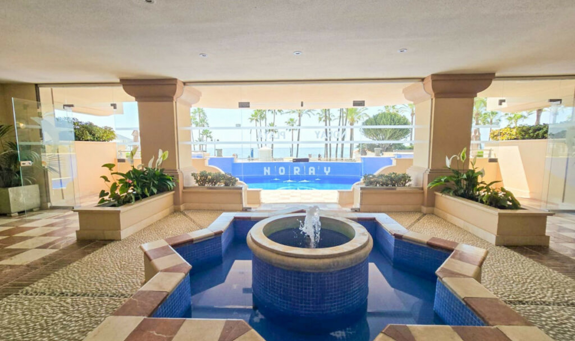 Resale - Apartment -
San Pedro de Alcántara