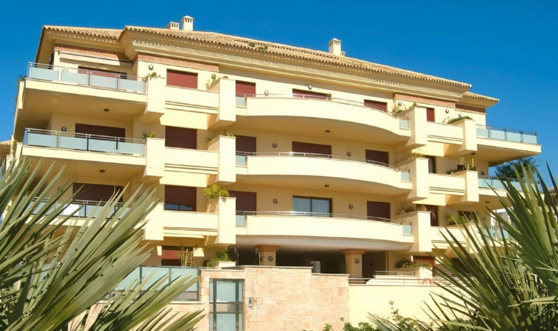Resale - Apartment -
San Pedro de Alcántara