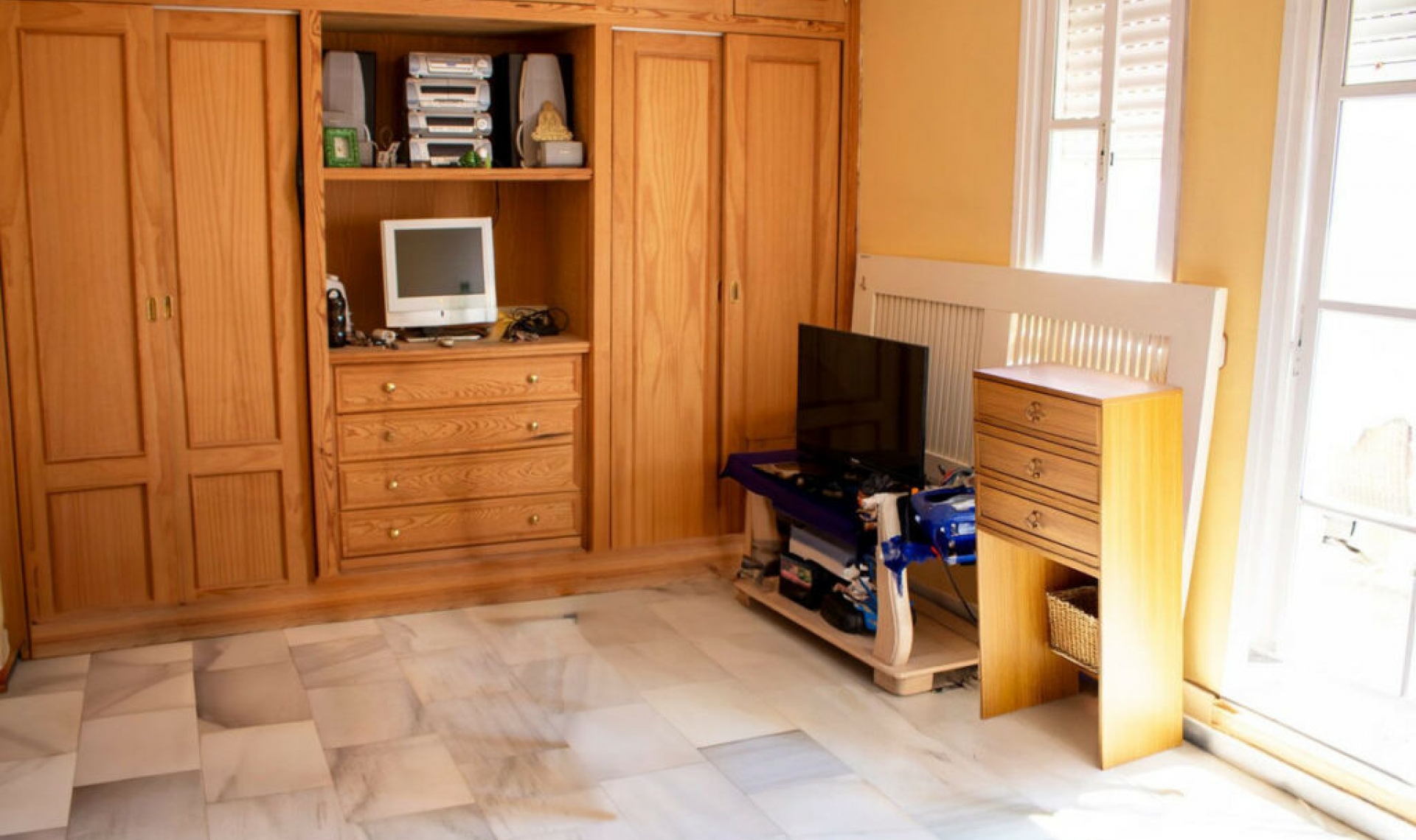 Resale - Apartment -
San Pedro de Alcántara