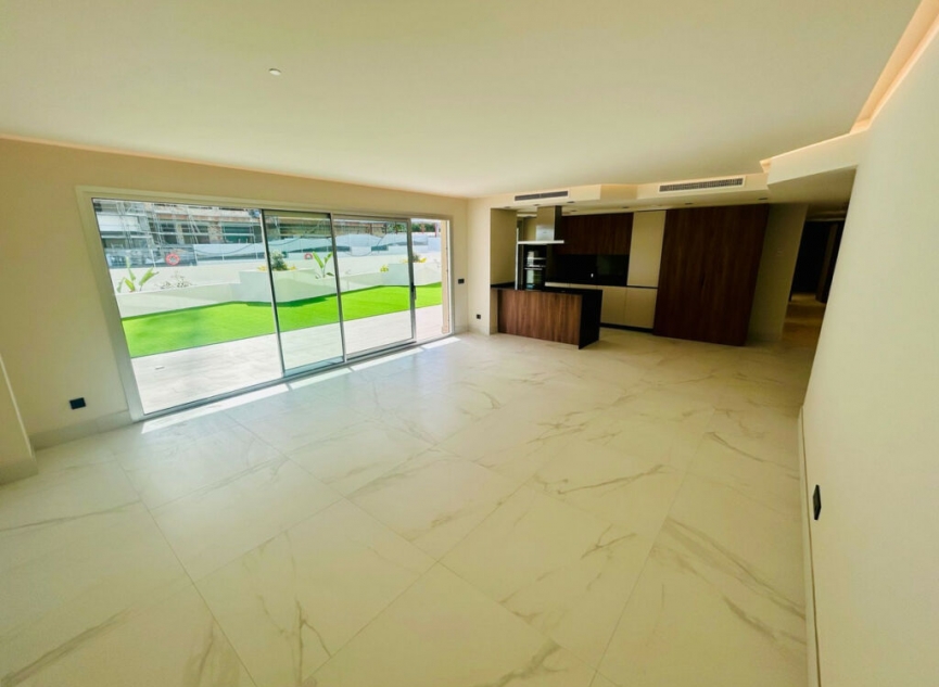 Resale - Apartment -
San Pedro de Alcántara