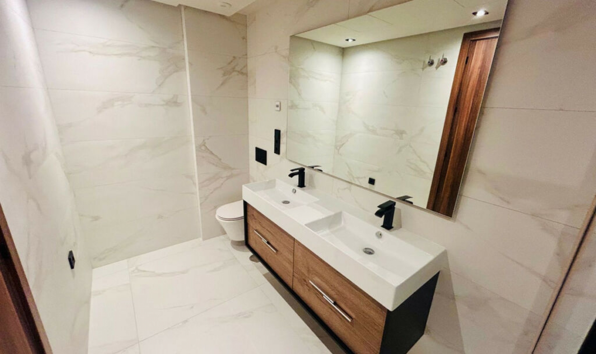 Resale - Apartment -
San Pedro de Alcántara