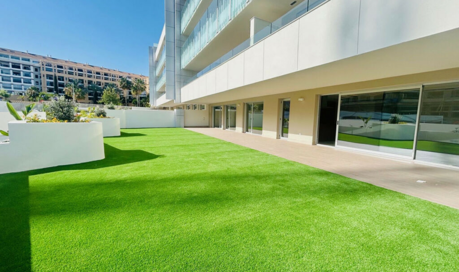 Resale - Apartment -
San Pedro de Alcántara