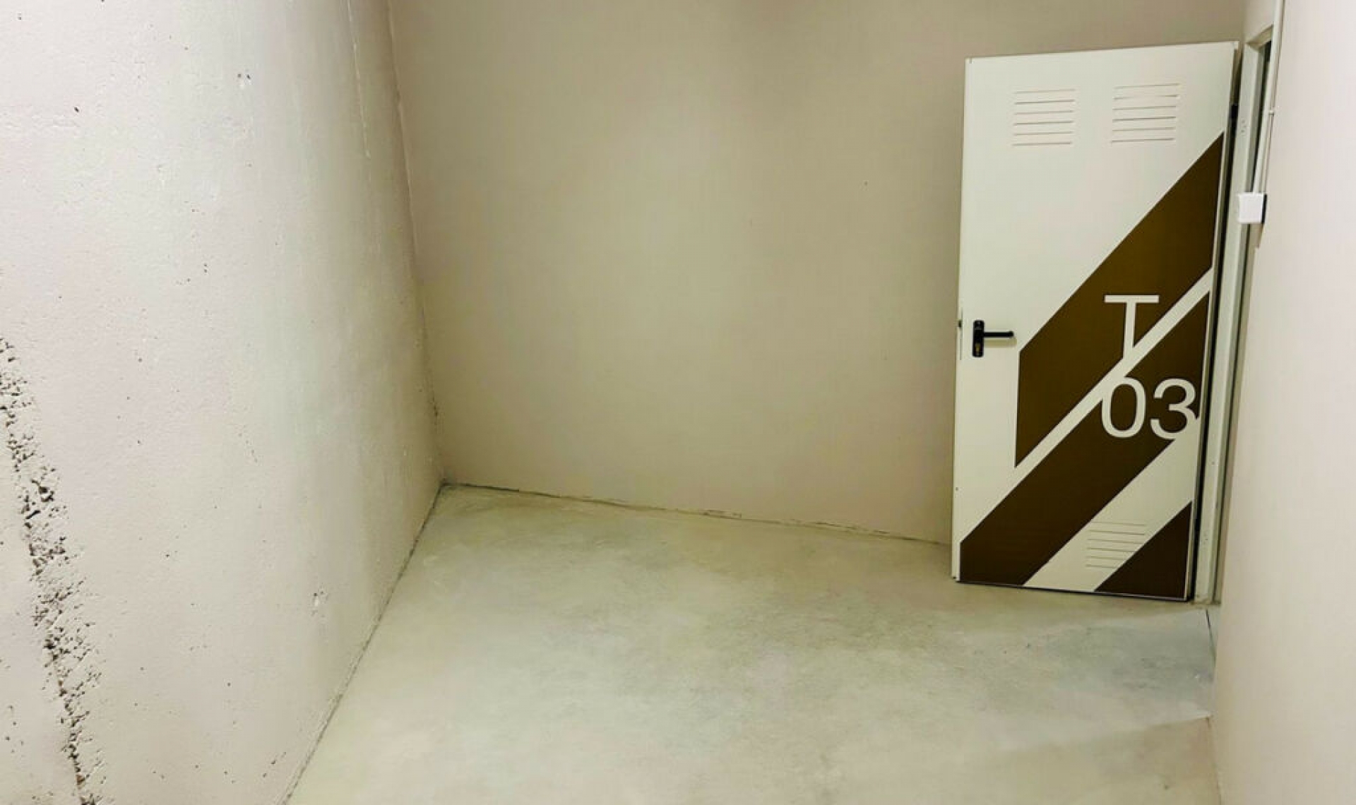 Resale - Apartment -
San Pedro de Alcántara