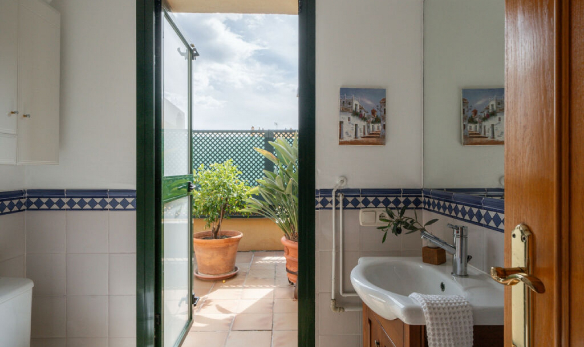 Resale - Apartment -
San Pedro de Alcántara