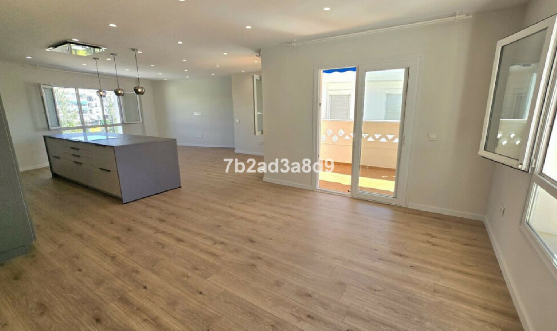 Resale - Apartment -
San Pedro de Alcántara