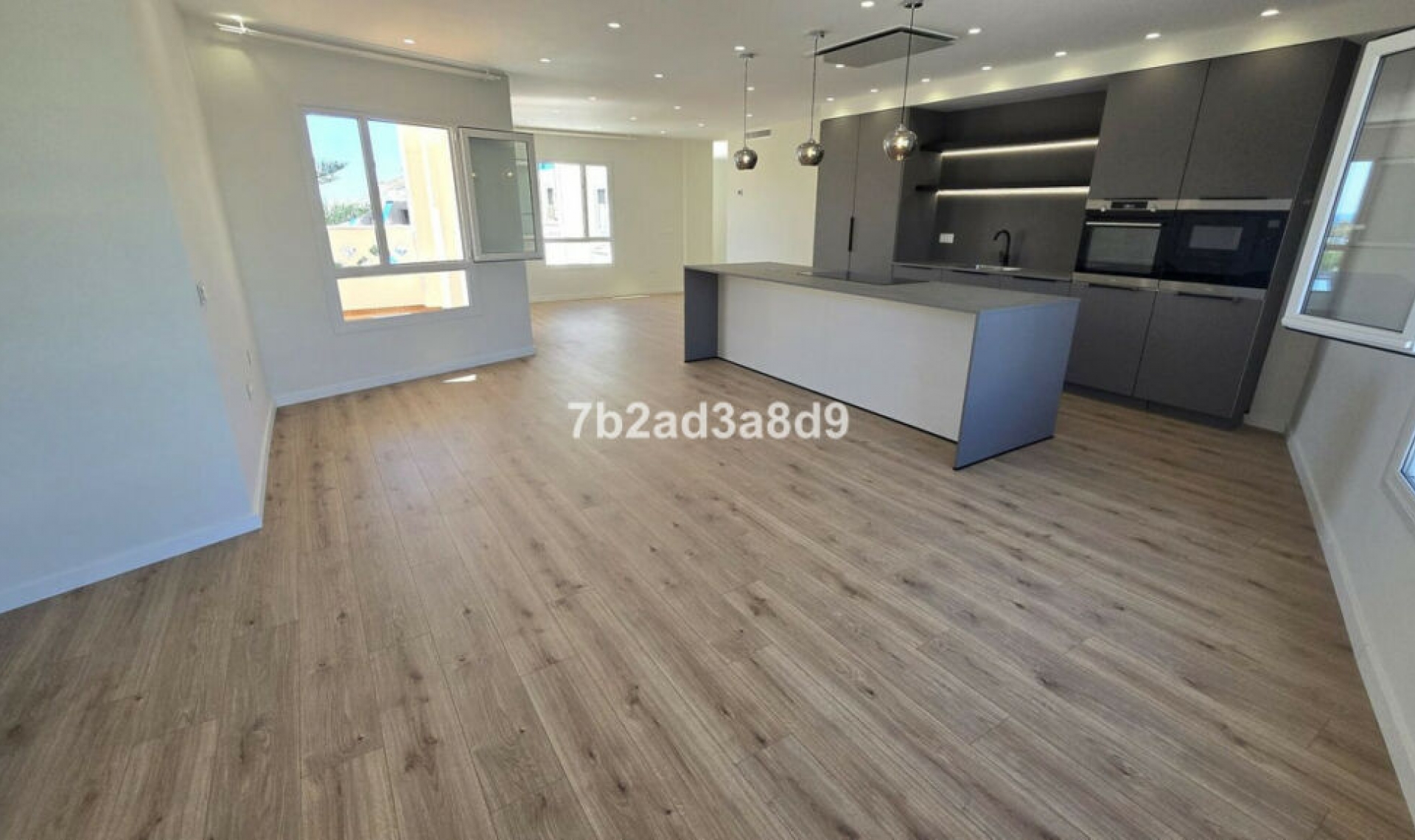 Resale - Apartment -
San Pedro de Alcántara