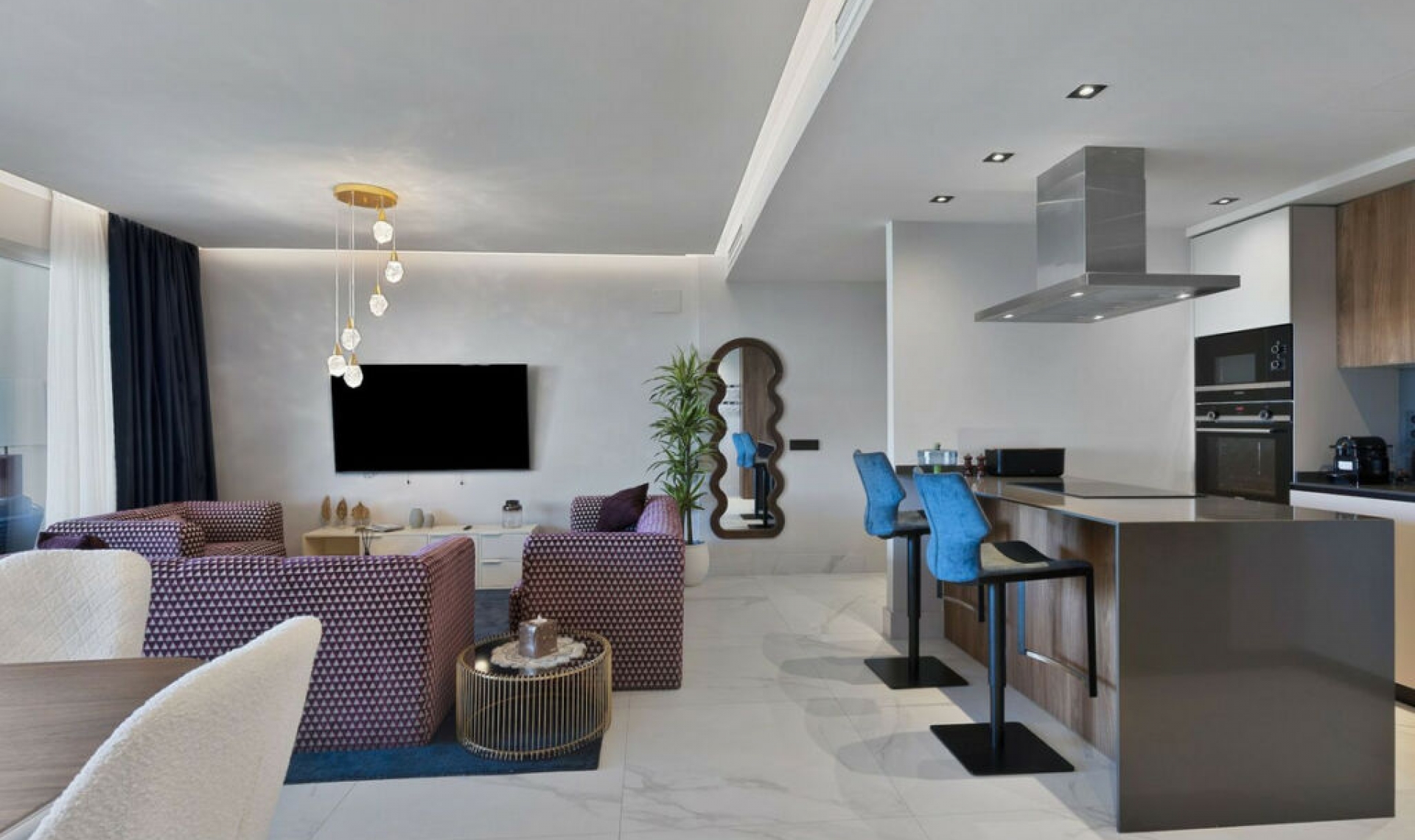 Resale - Apartment -
San Pedro de Alcántara