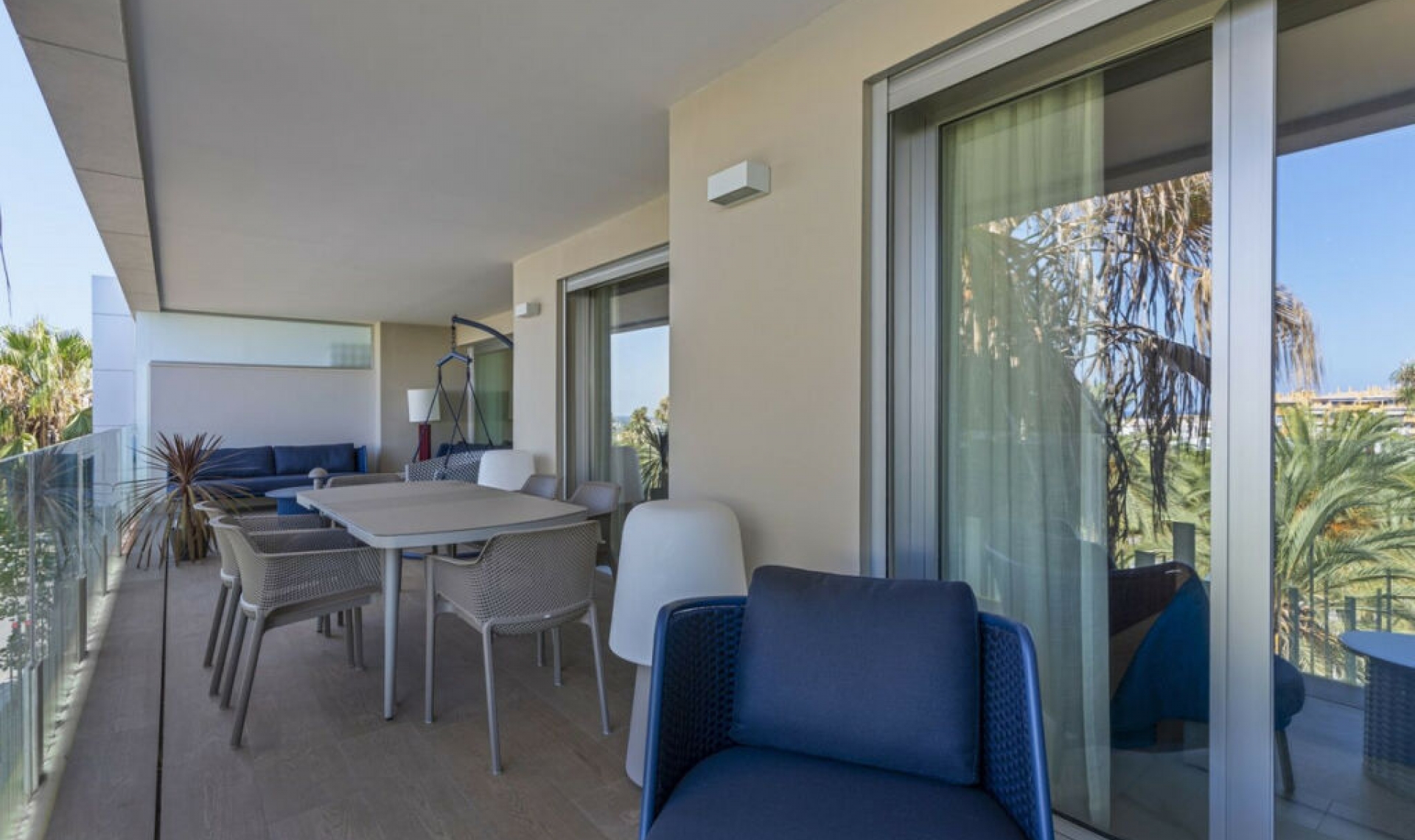 Resale - Apartment -
San Pedro de Alcántara