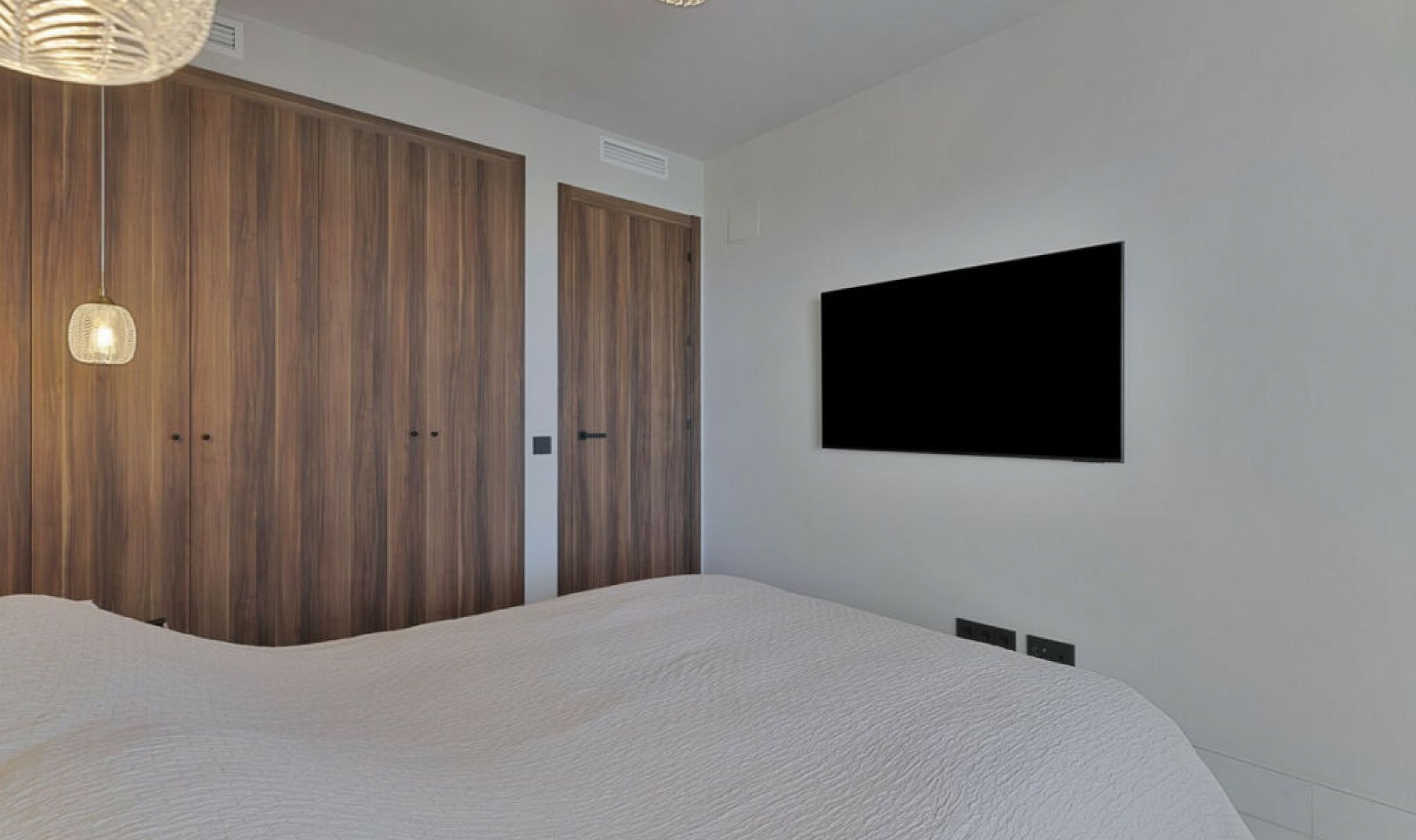 Resale - Apartment -
San Pedro de Alcántara