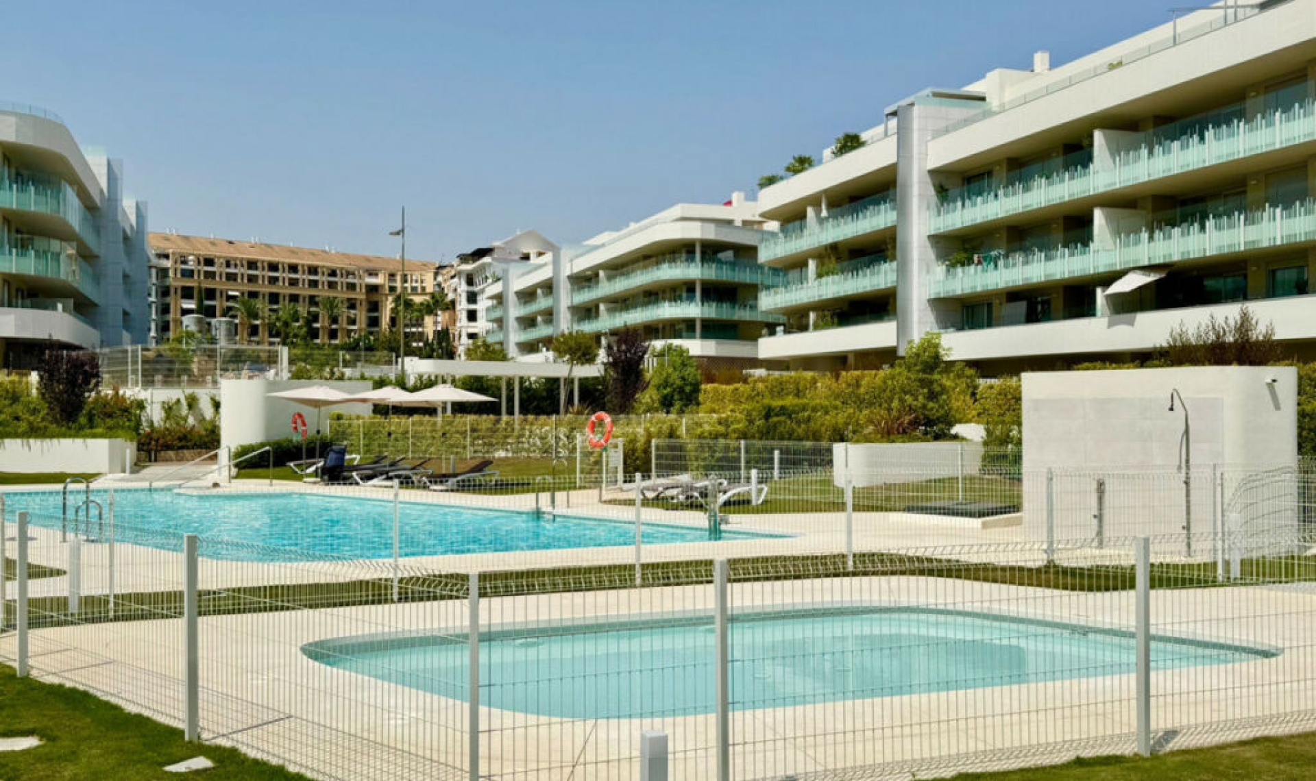 Resale - Apartment -
San Pedro de Alcántara