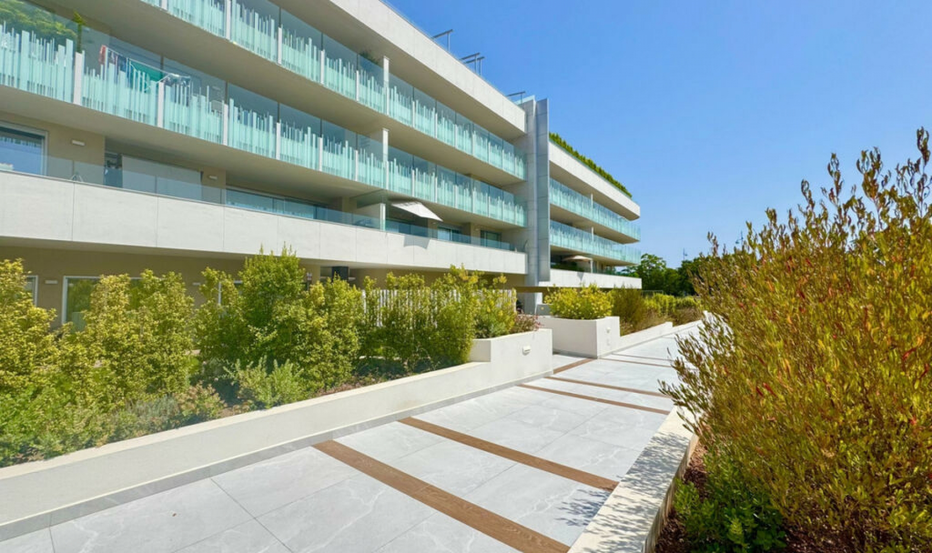 Resale - Apartment -
San Pedro de Alcántara