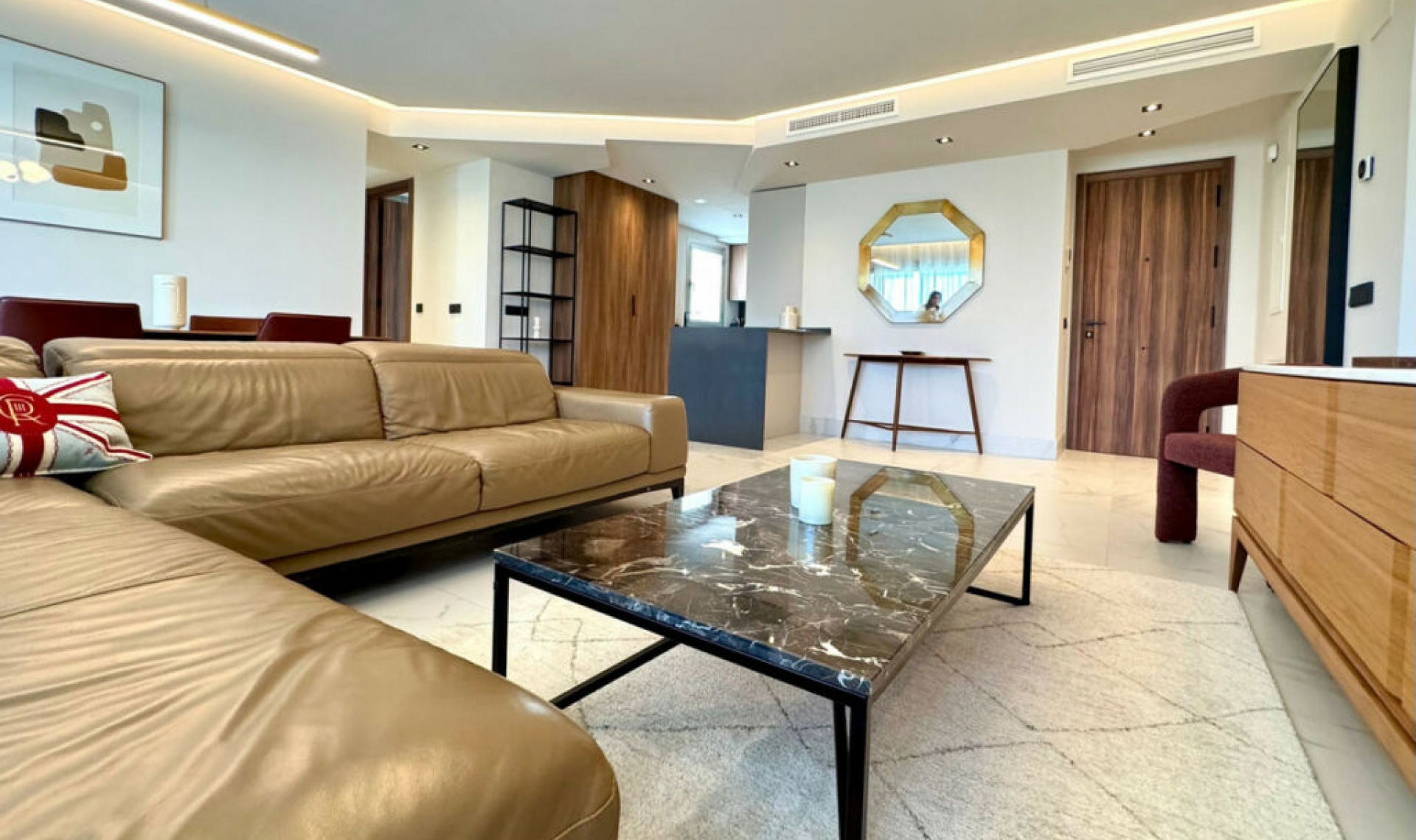 Resale - Apartment -
San Pedro de Alcántara