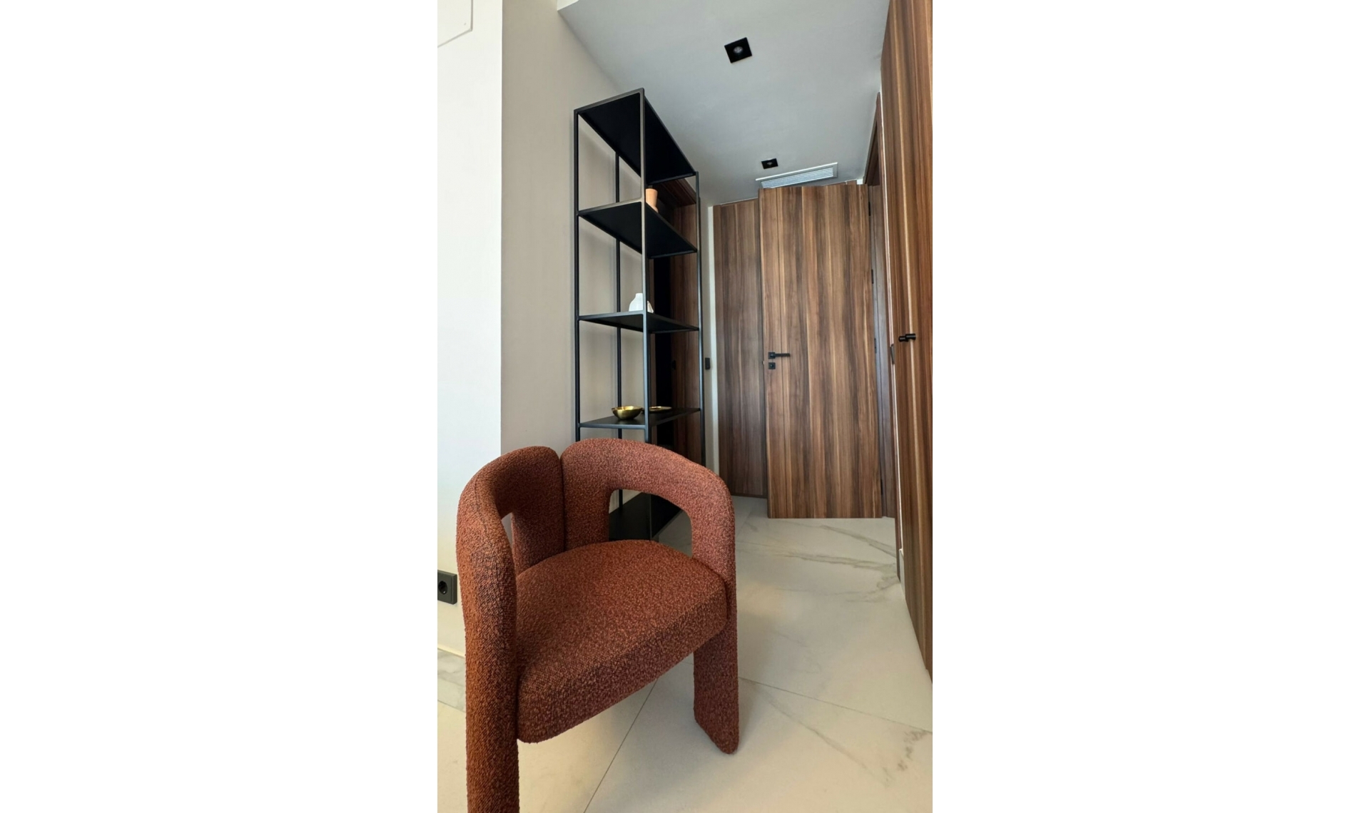 Resale - Apartment -
San Pedro de Alcántara