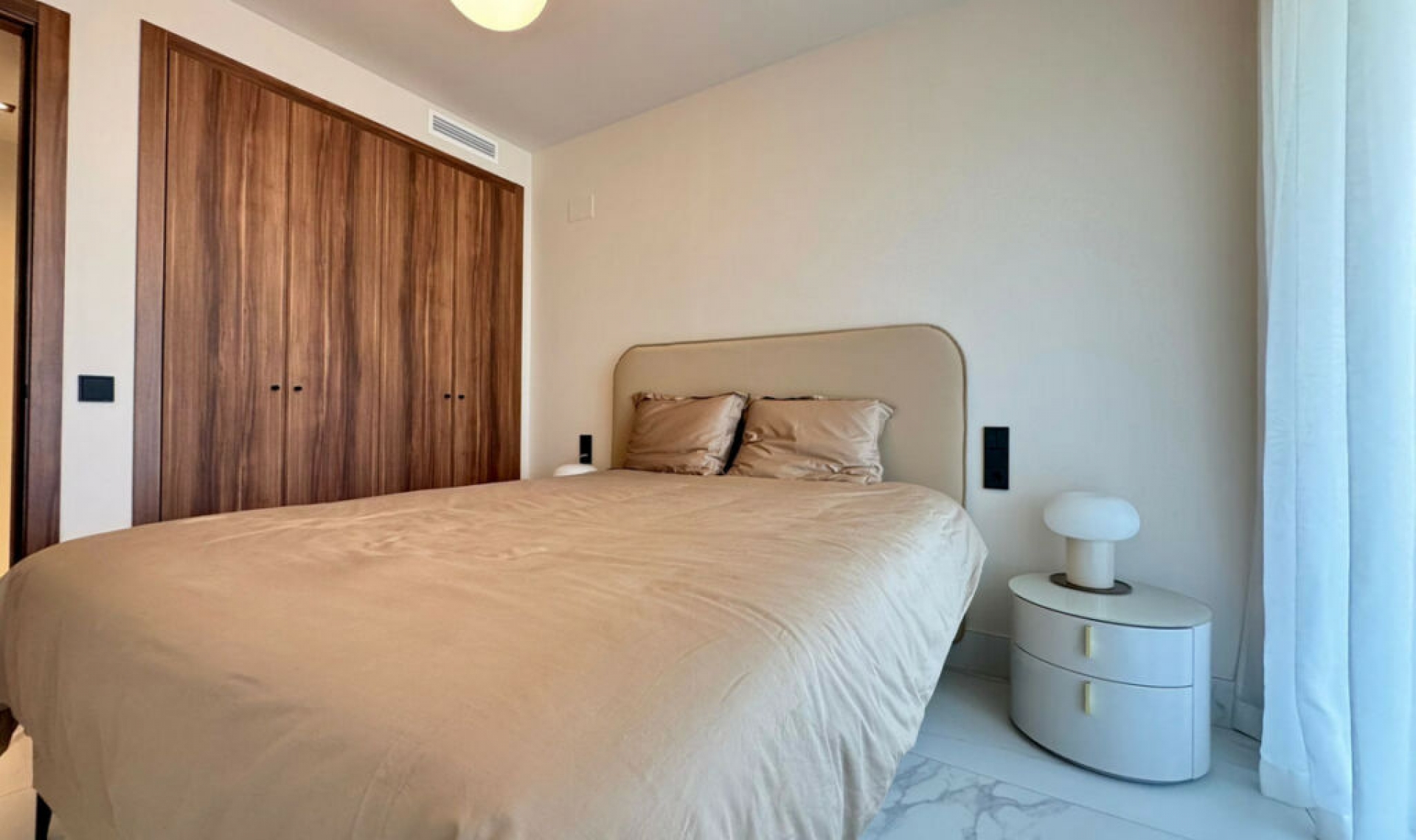 Resale - Apartment -
San Pedro de Alcántara