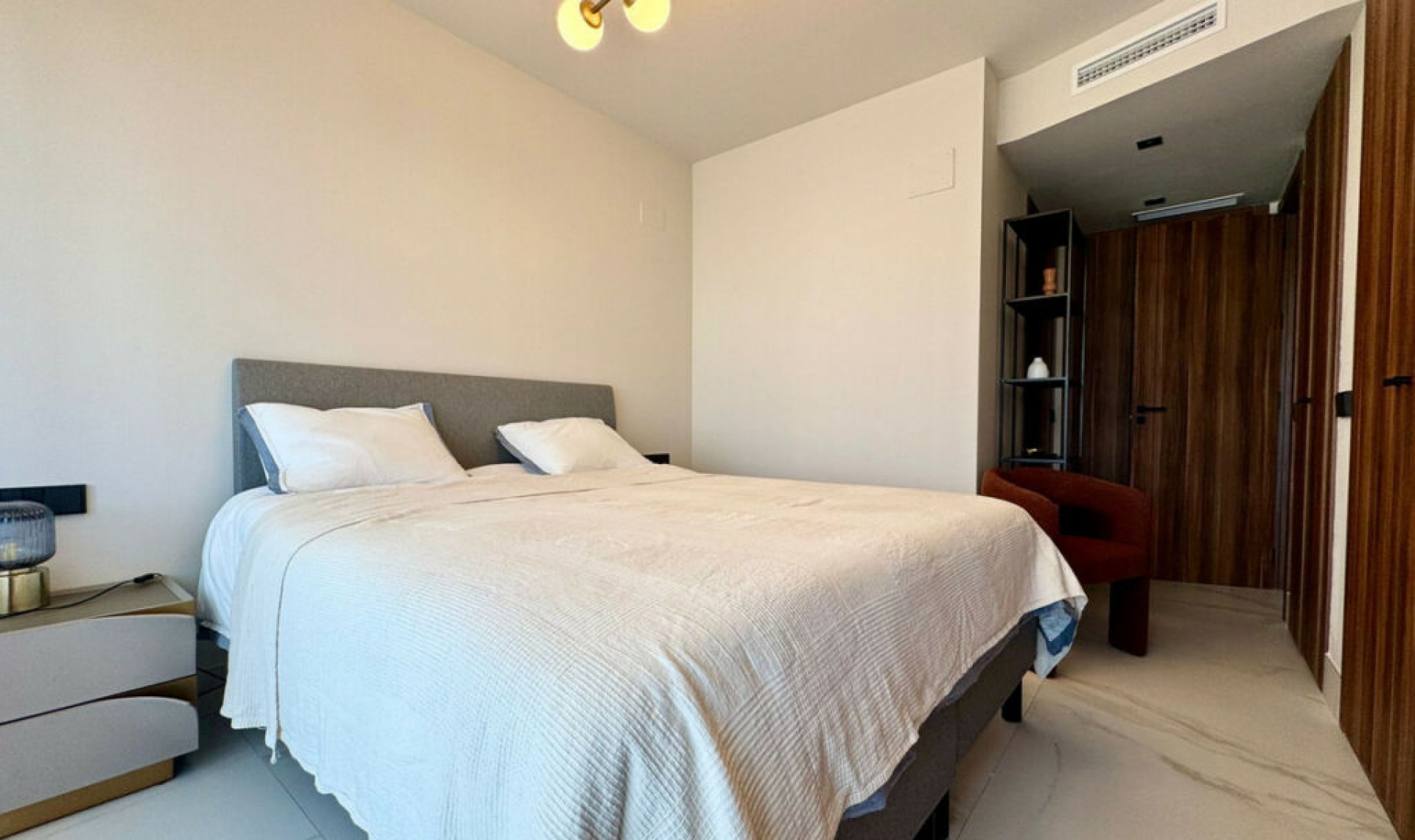 Resale - Apartment -
San Pedro de Alcántara