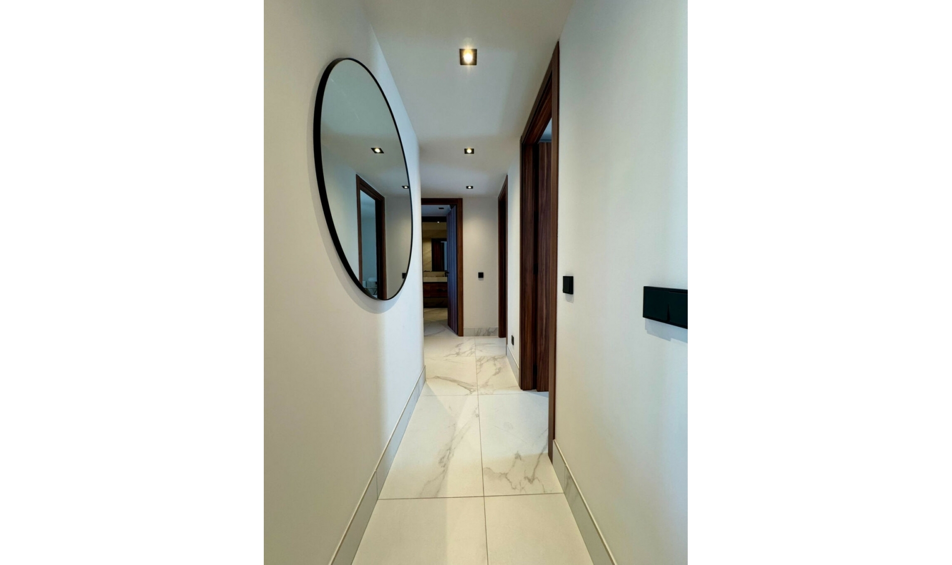 Resale - Apartment -
San Pedro de Alcántara