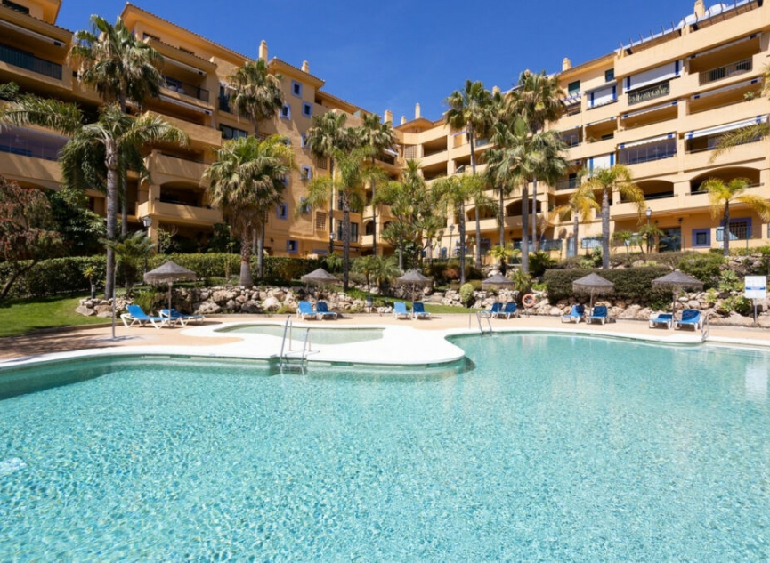 Resale - Apartment -
San Pedro de Alcántara