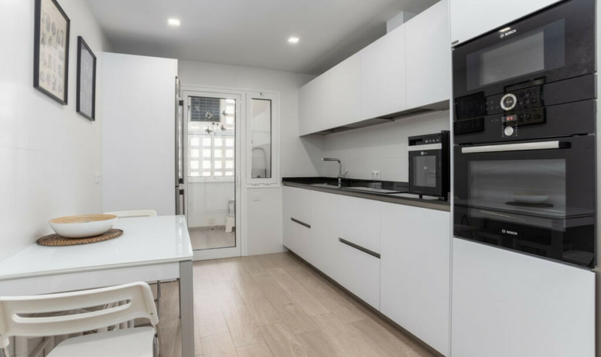 Resale - Apartment -
San Pedro de Alcántara