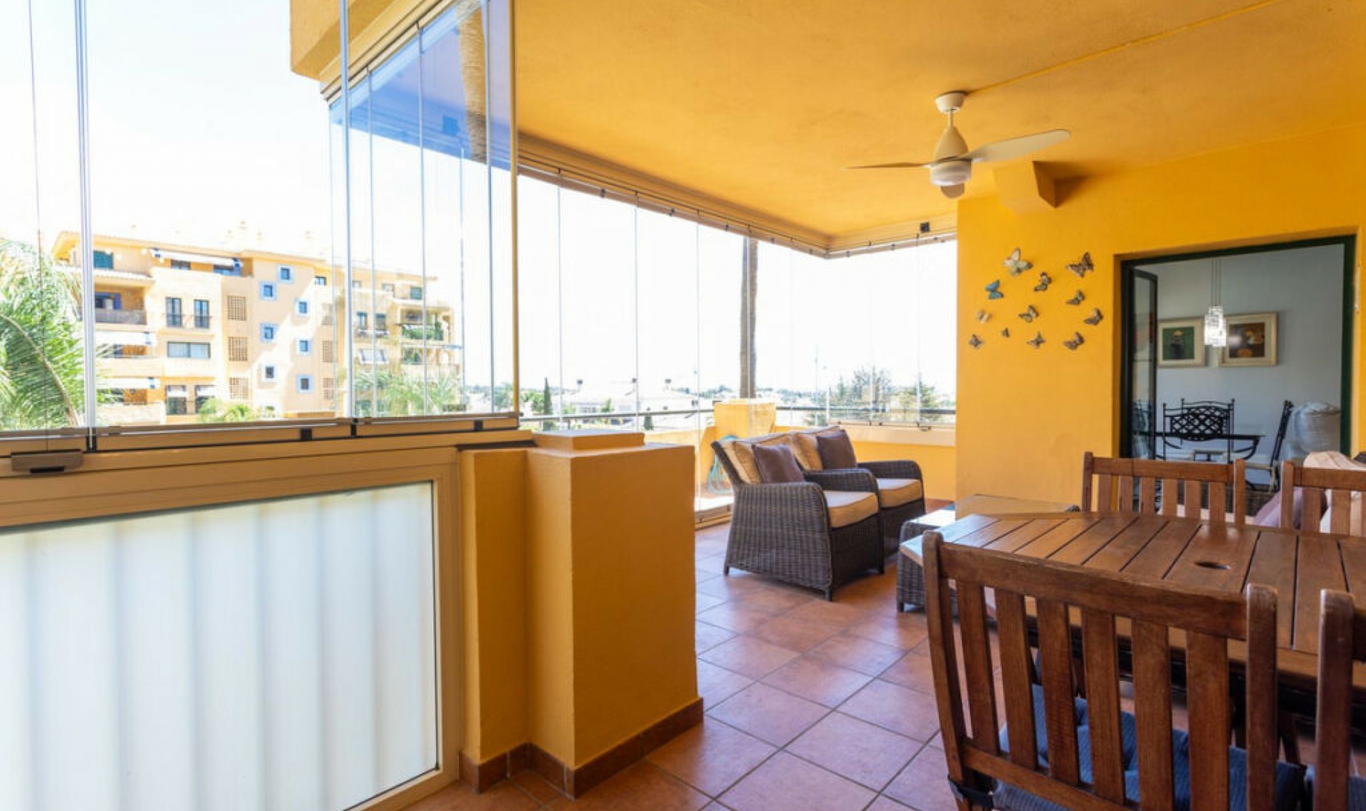Resale - Apartment -
San Pedro de Alcántara