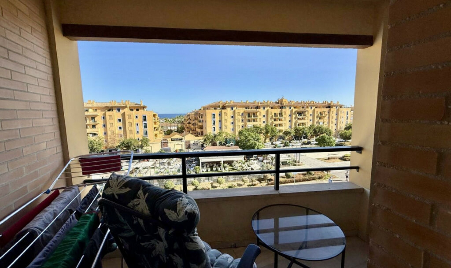 Resale - Apartment -
San Pedro de Alcántara