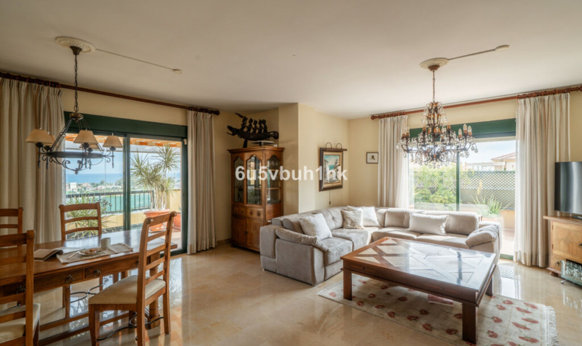 Resale - Apartment -
San Pedro de Alcántara