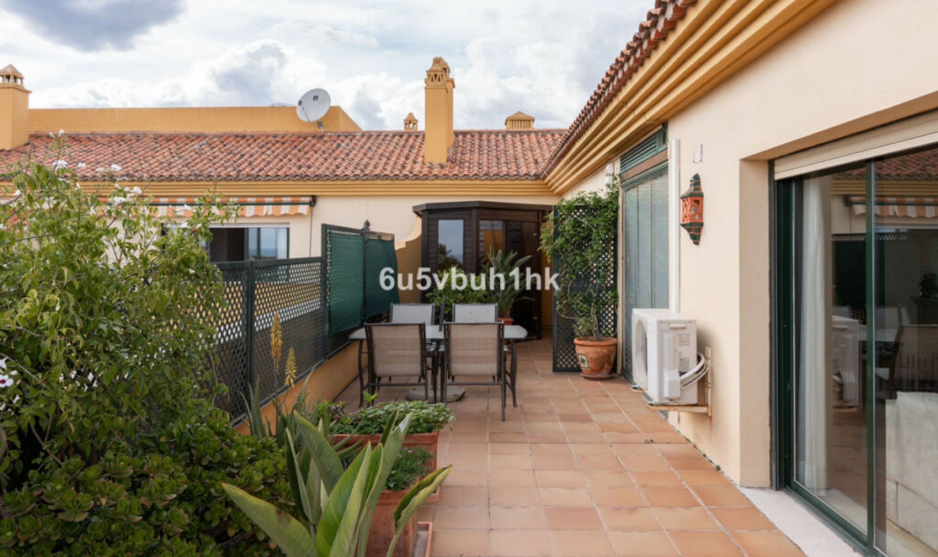 Resale - Apartment -
San Pedro de Alcántara