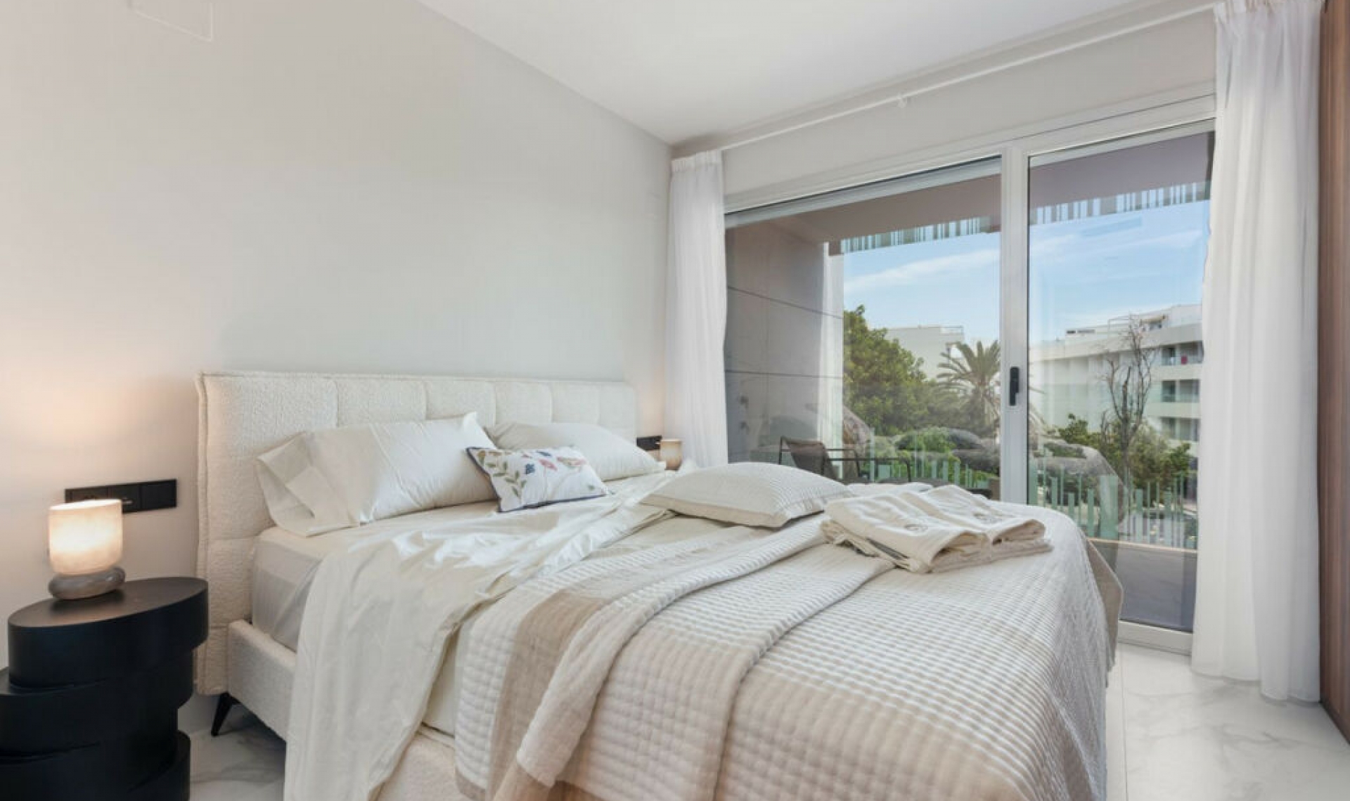 Resale - Apartment -
San Pedro de Alcántara