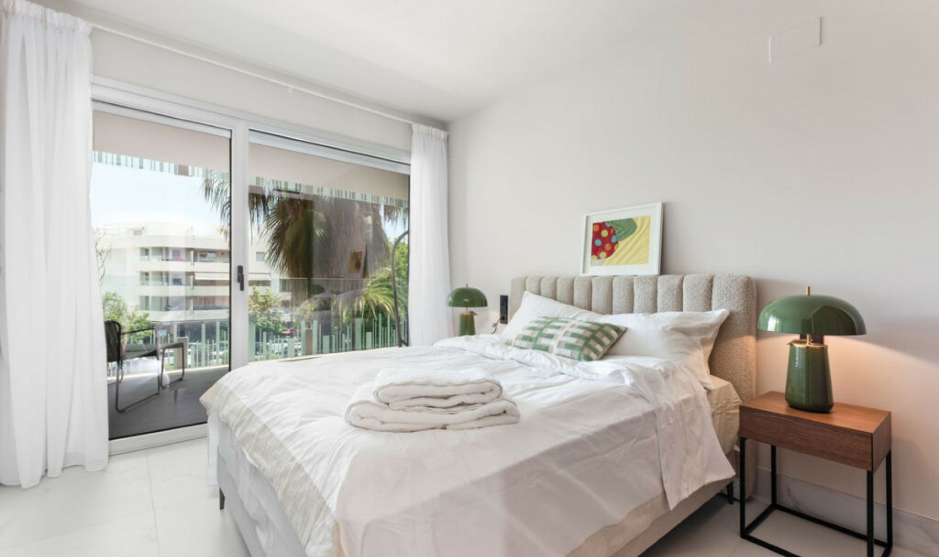 Resale - Apartment -
San Pedro de Alcántara