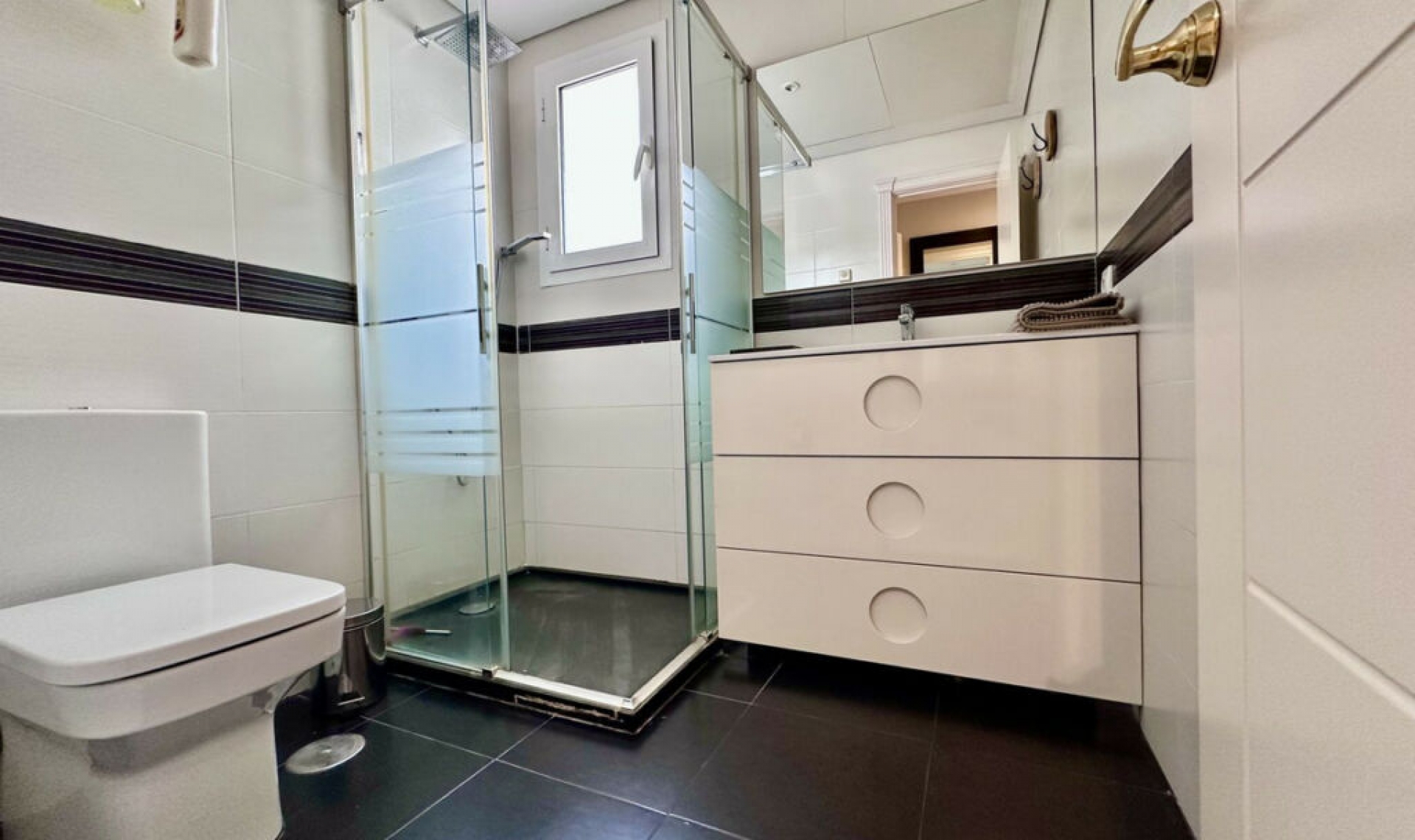 Resale - Apartment -
San Pedro de Alcántara