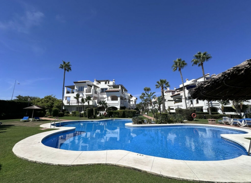 Resale - Apartment -
San Pedro de Alcántara