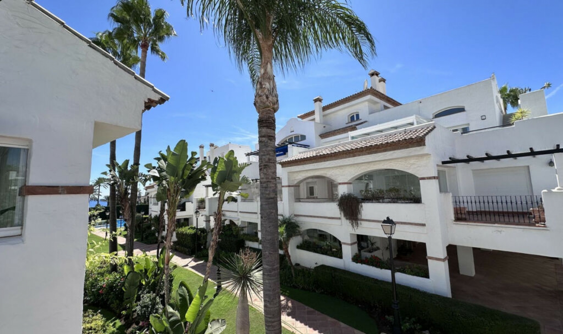 Resale - Apartment -
San Pedro de Alcántara