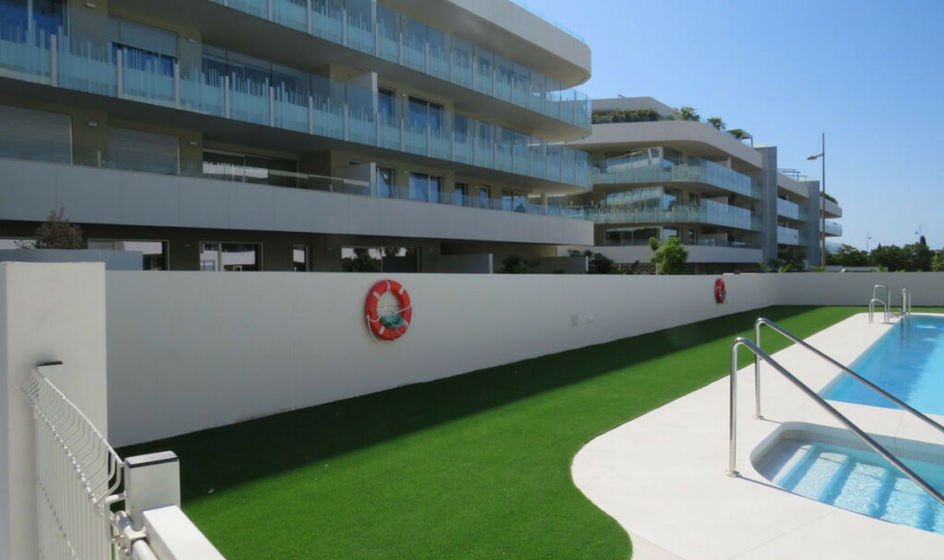 Resale - Apartment -
San Pedro de Alcántara