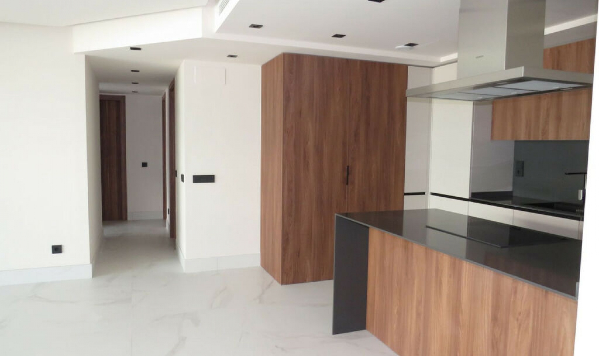 Resale - Apartment -
San Pedro de Alcántara