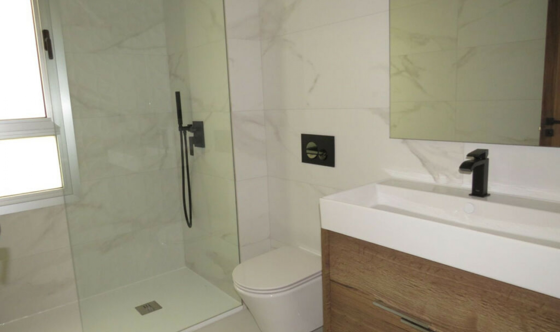 Resale - Apartment -
San Pedro de Alcántara