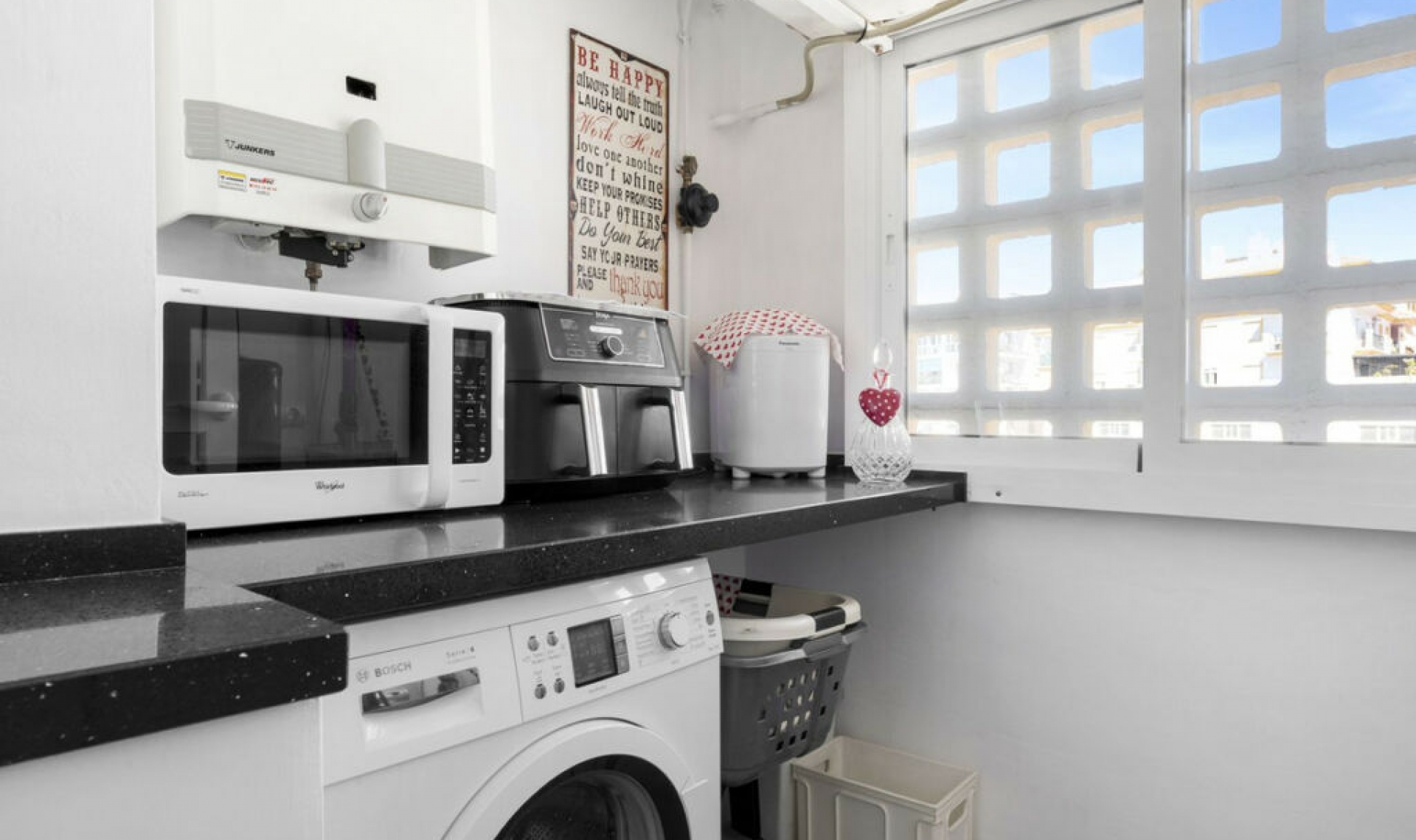 Resale - Apartment -
San Pedro de Alcántara