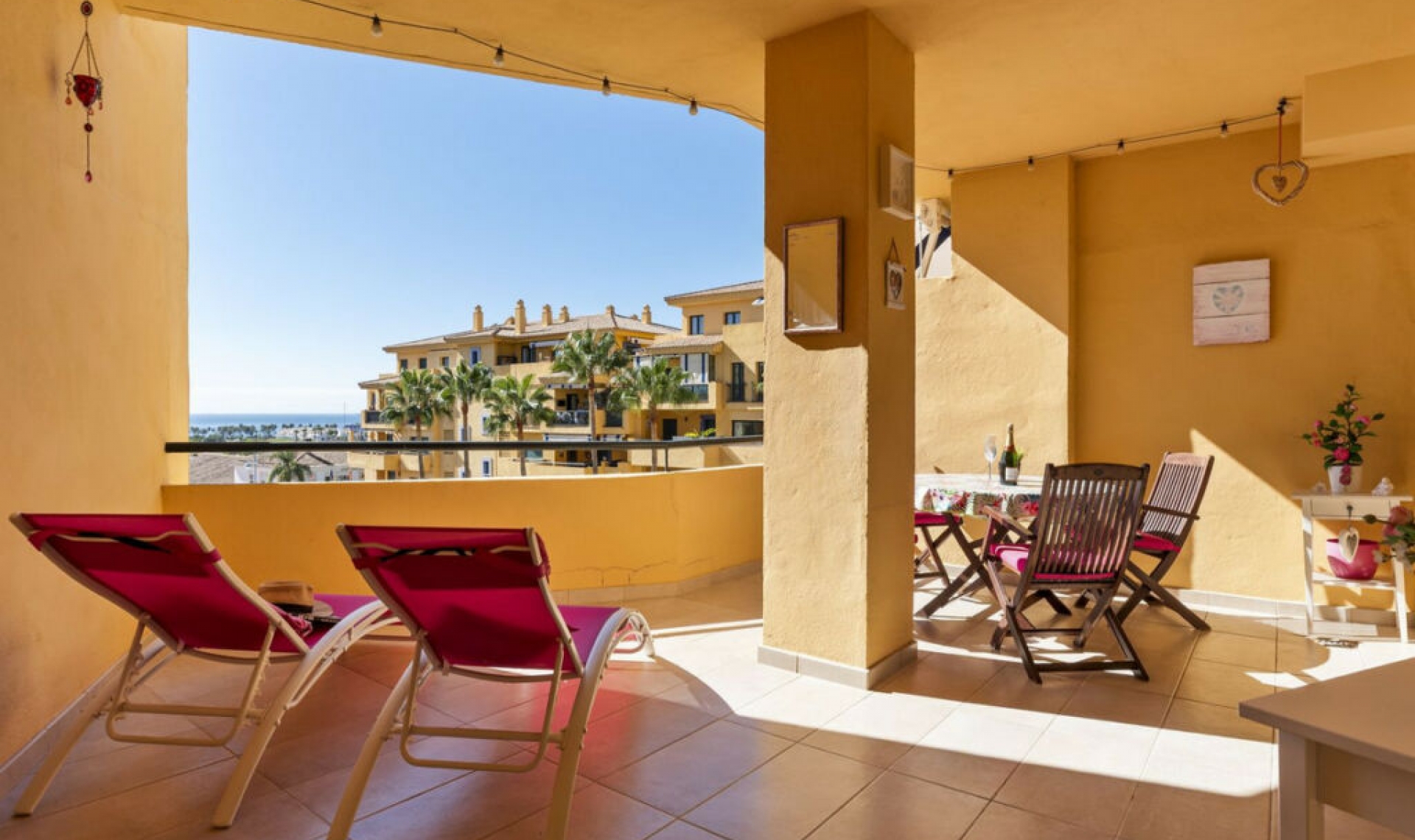 Resale - Apartment -
San Pedro de Alcántara