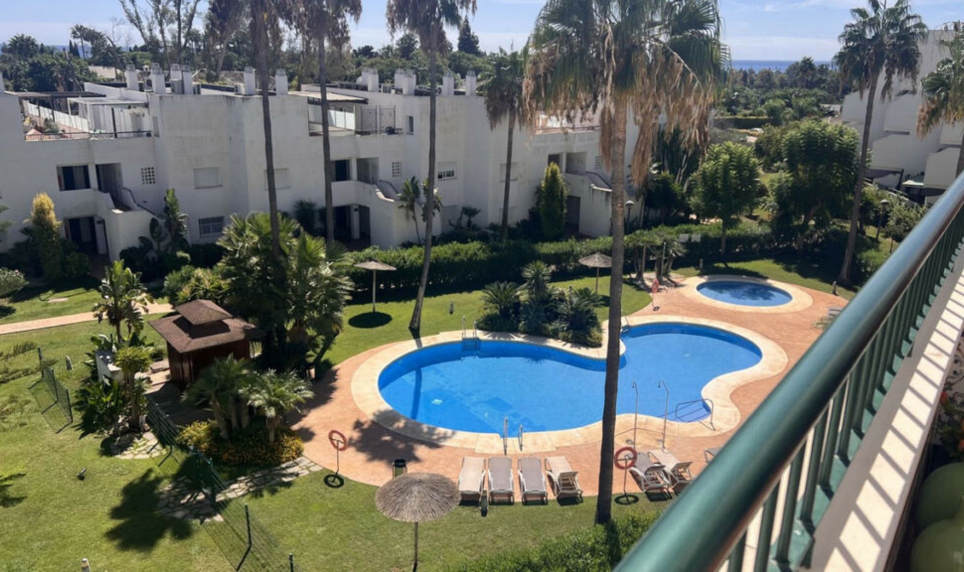 Resale - Apartment -
San Pedro de Alcántara